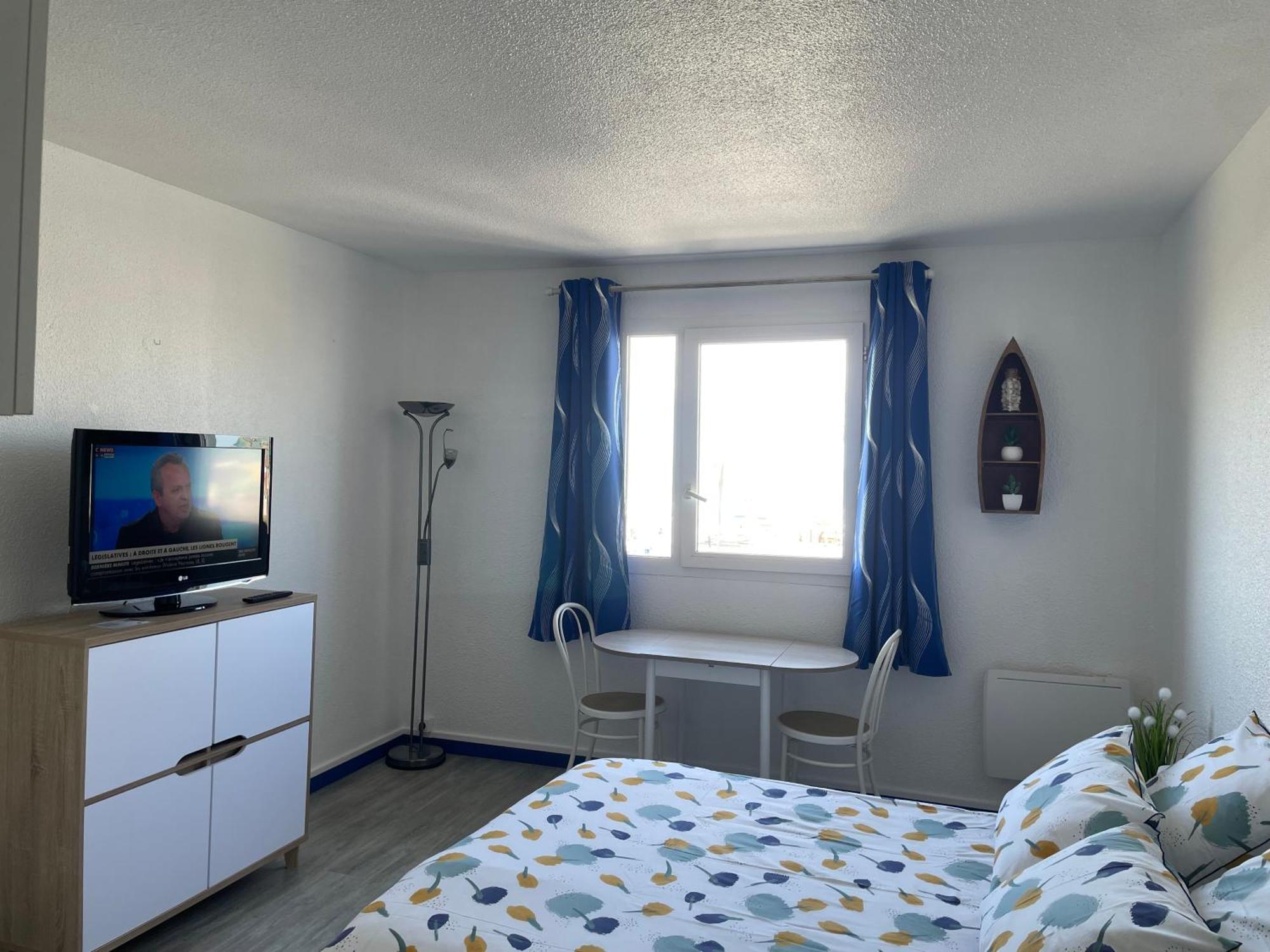 Studio A La Plage - Vue Mer Calais Esterno foto