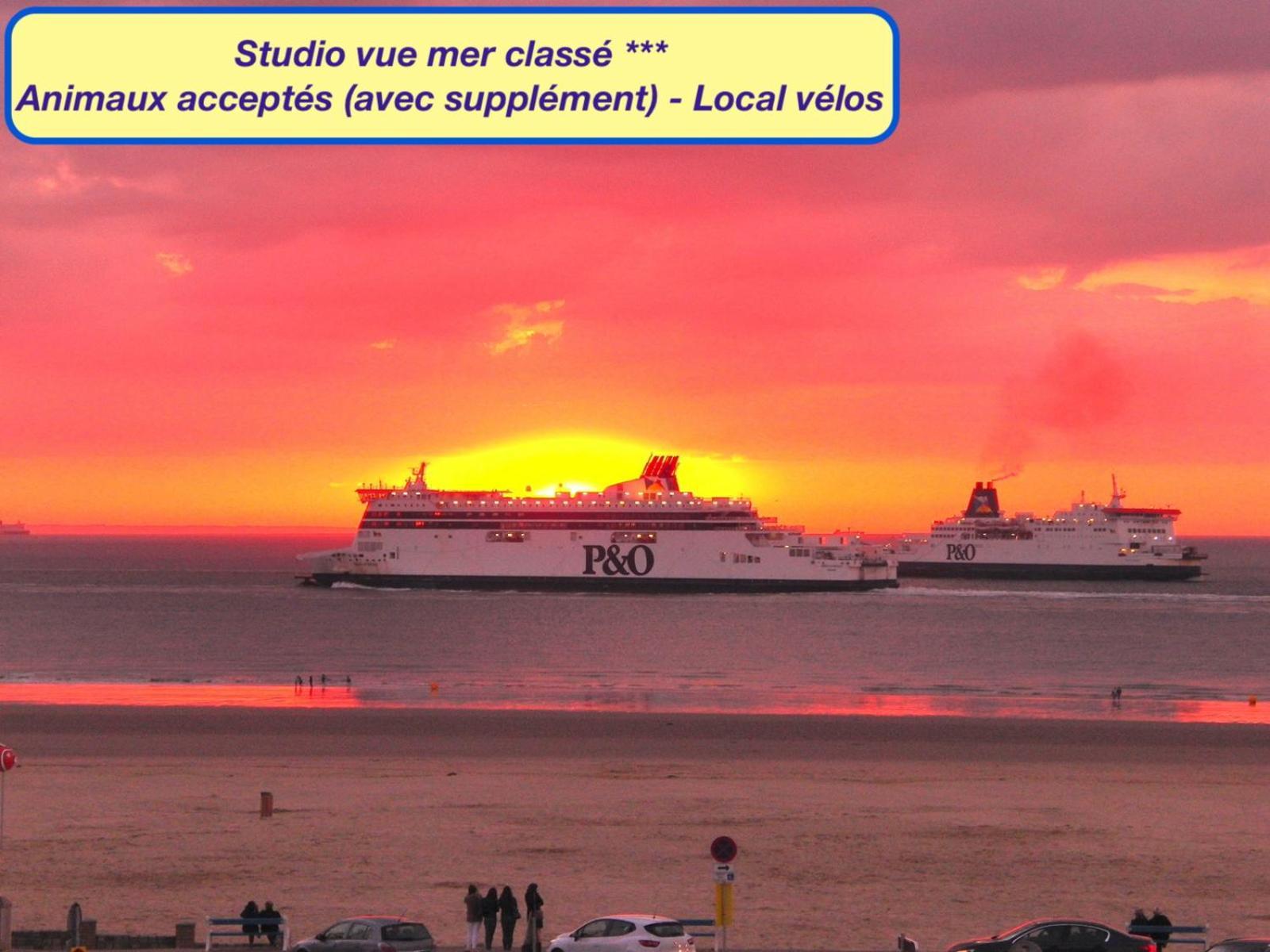 Studio A La Plage - Vue Mer Calais Esterno foto